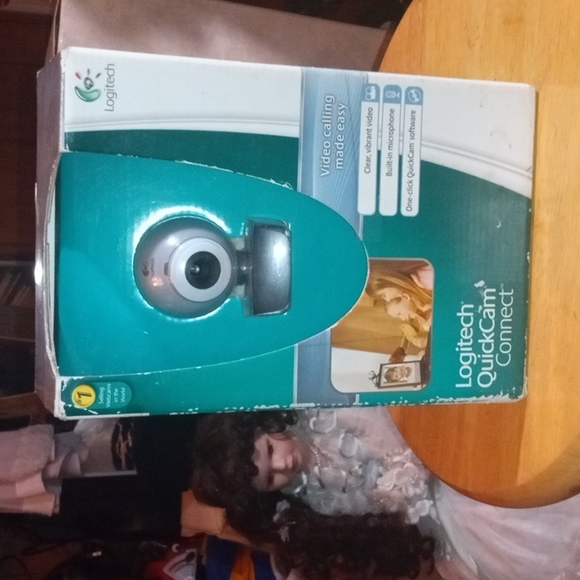 Logitech QuickCam Connect - Picture 1 of 3